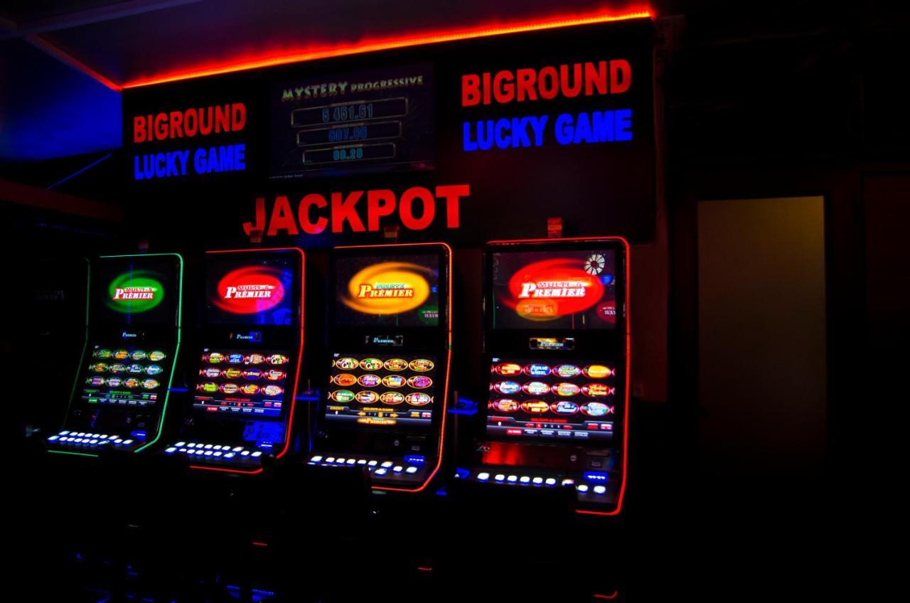 Anadolu Star Hotel & Casino バトゥーミ エクステリア 写真